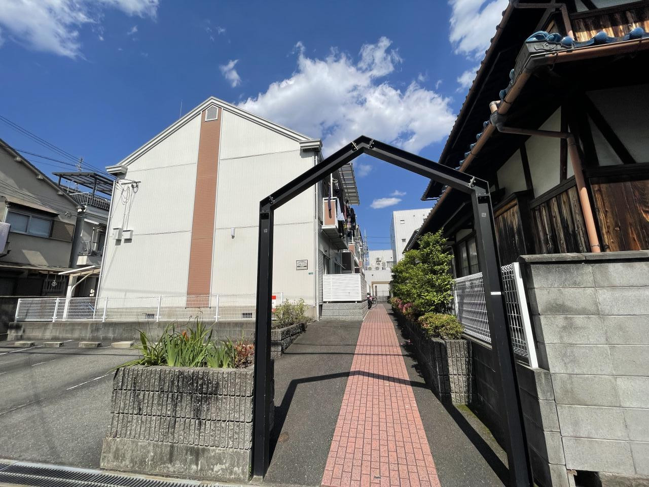 シャトルⅥ　202号室